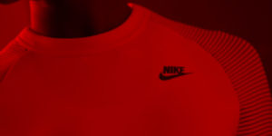 S 1107 BBH NIKE FITWALL V5 SEP.00 00 02 15.Still002